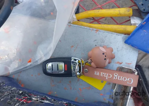 2013 Audi A4 2.0T Premium из США, поврежденный, VIN WAUFFAFL0DN034428